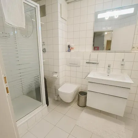 Апартаменты Zentrale Maisonette Mit Buero & Parkplatz